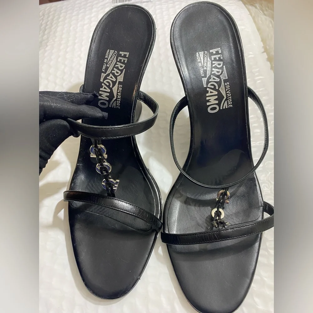 Black skinny platform Ferragamo - Picture 1 of 5